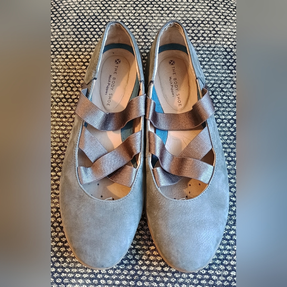 Hush puppies the body shoe gray suede Ballet  flats size 6 Work Attire